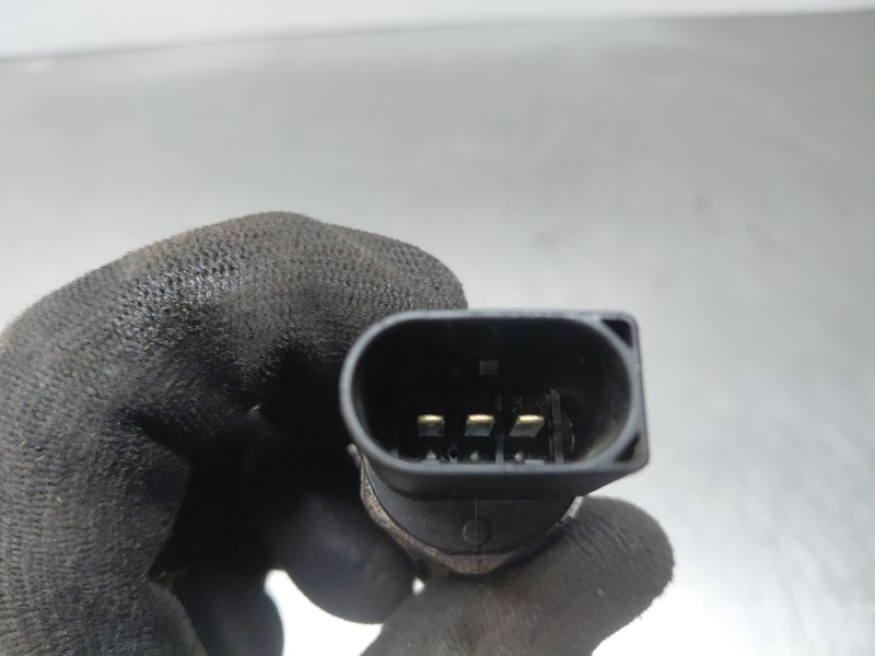 Recambio de rampa inyectora para bmw serie x1 (f48) sdrive18d referencia OEM IAM   