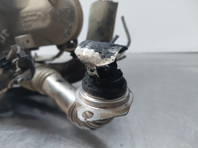 Recambio de valvula egr para peugeot partner kasten active referencia OEM IAM   