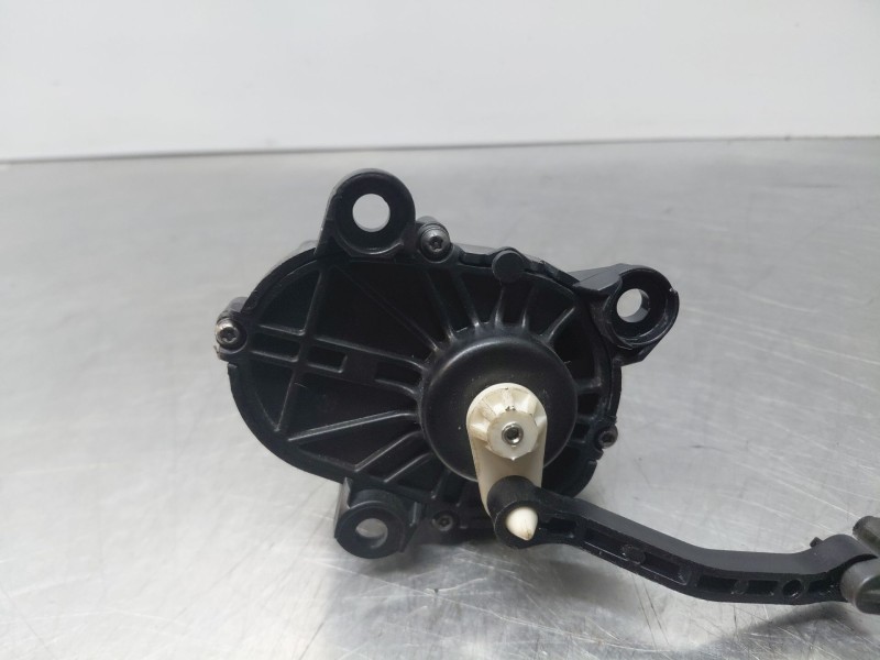 Recambio de colector admision para bmw serie x1 (f48) sdrive18d referencia OEM IAM   