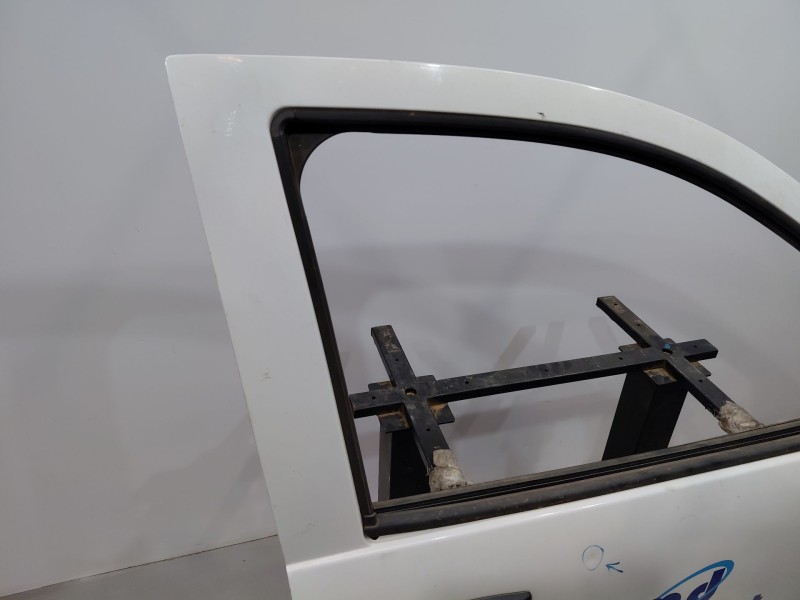 Recambio de puerta delantera derecha para dacia dokker express ambiance referencia OEM IAM   