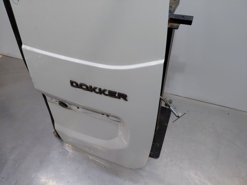 Recambio de puerta trasera derecha para dacia dokker express ambiance referencia OEM IAM   