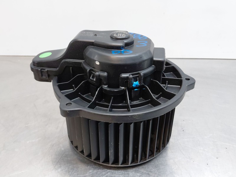 Recambio de motor calefaccion para hyundai kona hybrid referencia OEM IAM   