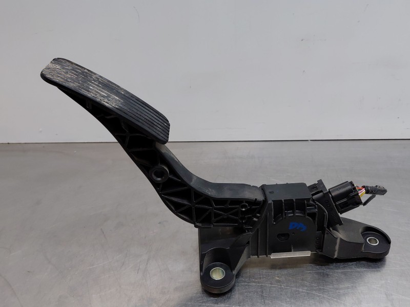 Recambio de pedal acelerador para hyundai kona hybrid referencia OEM IAM   