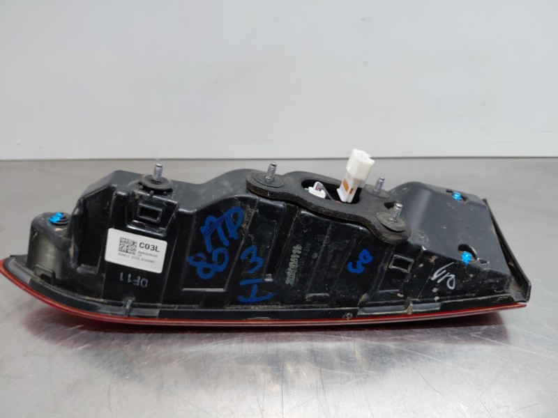 Recambio de piloto trasero izquierdo interior para hyundai kona hybrid referencia OEM IAM   