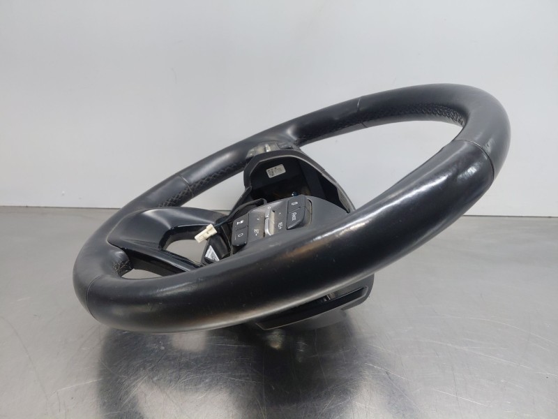 Recambio de volante para hyundai kona hybrid referencia OEM IAM   