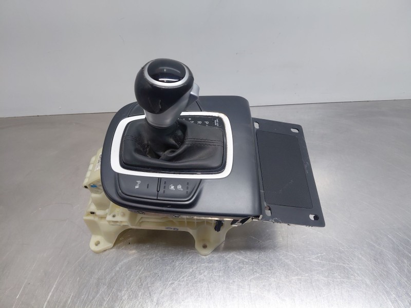Recambio de palanca cambio para hyundai kona hybrid referencia OEM IAM   