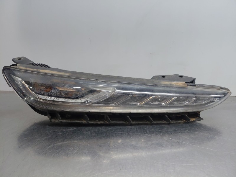 Recambio de piloto delantero derecho para hyundai kona hybrid referencia OEM IAM   