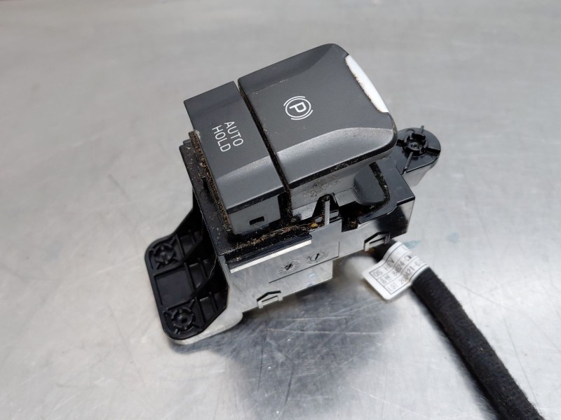 Recambio de palanca freno de mano para hyundai kona hybrid referencia OEM IAM   