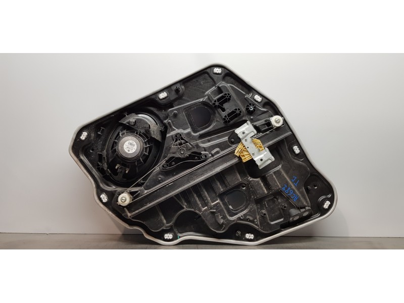 Recambio de elevalunas trasero izquierdo para jeep renegade limited 4x2 referencia OEM IAM 52152583  