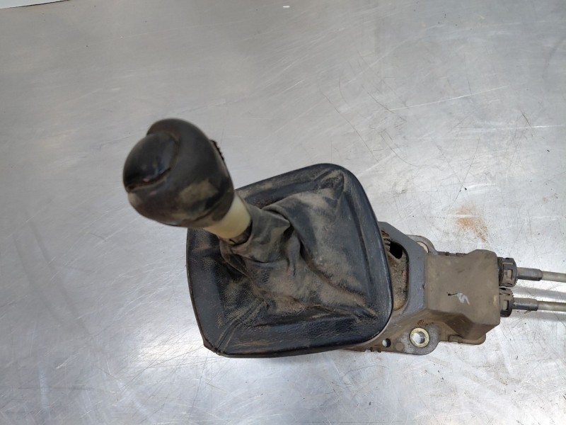 Recambio de palanca cambio para seat ibiza ii (6k1) 1.9 tdi referencia OEM IAM   