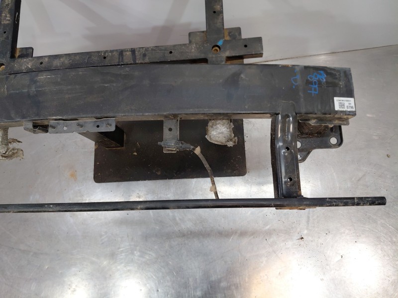 Recambio de refuerzo paragolpes delantero para hyundai kona hybrid referencia OEM IAM   