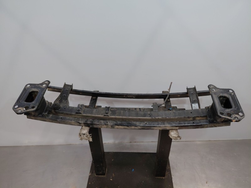 Recambio de refuerzo paragolpes delantero para hyundai kona hybrid referencia OEM IAM   