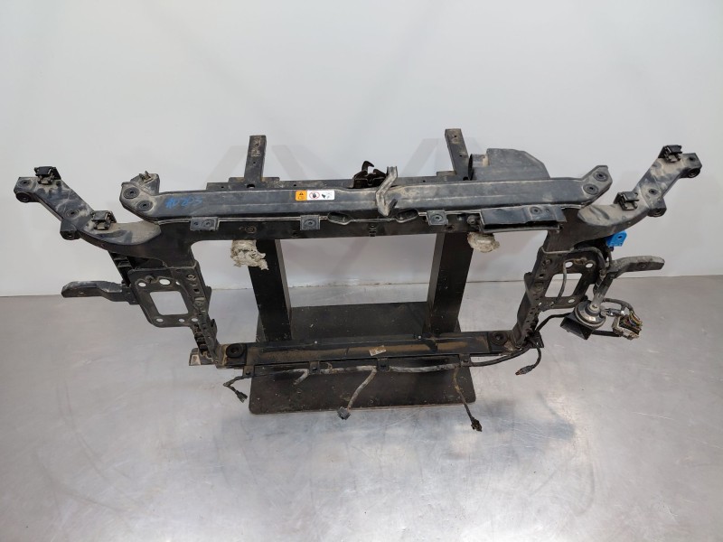 Recambio de panel frontal para hyundai kona hybrid referencia OEM IAM   