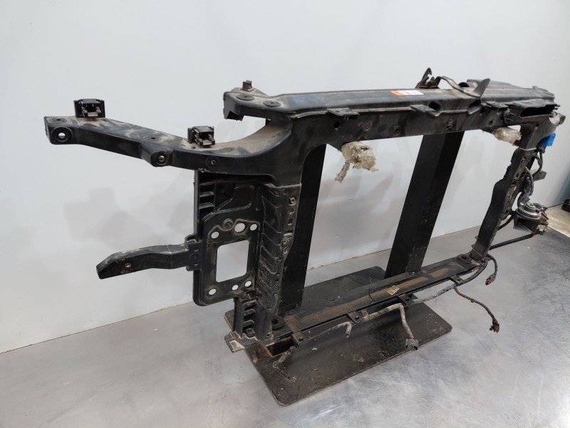 Recambio de panel frontal para hyundai kona hybrid referencia OEM IAM   