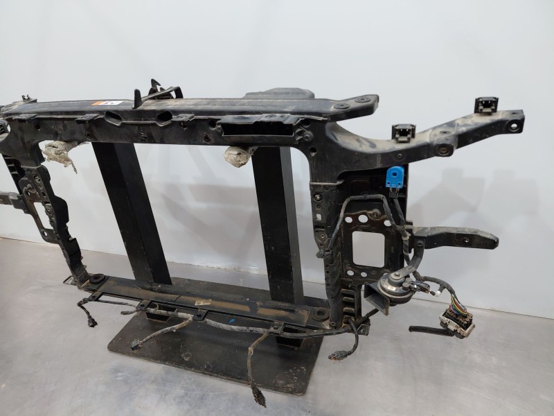 Recambio de panel frontal para hyundai kona hybrid referencia OEM IAM   