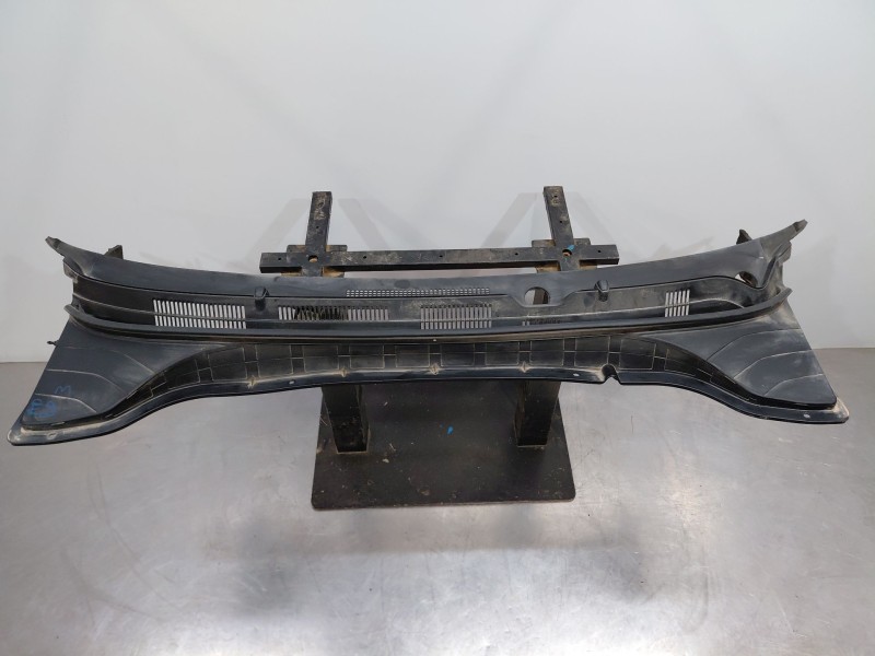 Recambio de torpedo para hyundai kona hybrid referencia OEM IAM   