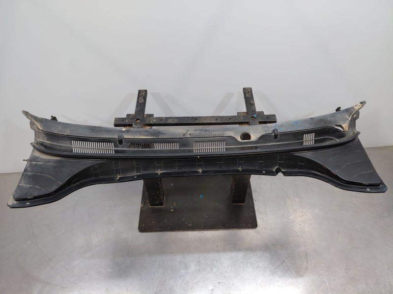 Recambio de torpedo para hyundai kona hybrid referencia OEM IAM   