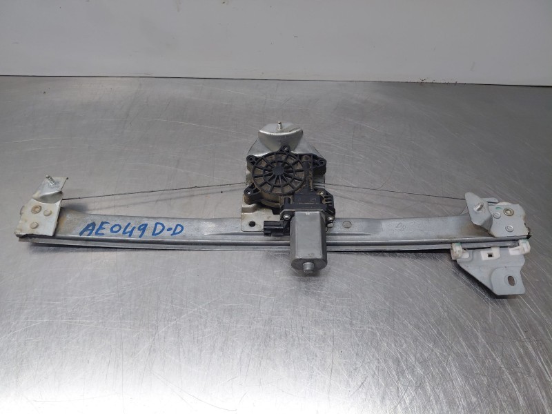 Recambio de elevalunas delantero derecho para dacia dokker express ambiance referencia OEM IAM   