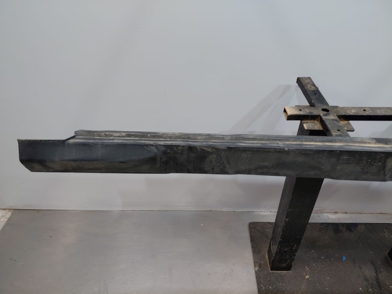 Recambio de faldon lateral para hyundai kona hybrid referencia OEM IAM   