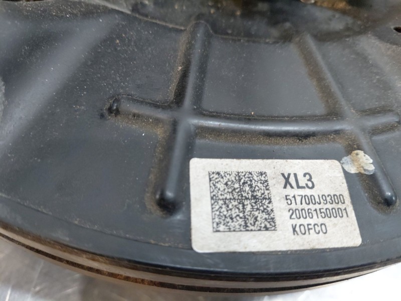 Recambio de mangueta delantera izquierda para hyundai kona hybrid referencia OEM IAM 51715J9000  