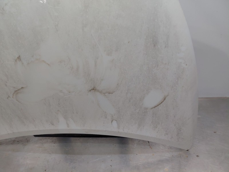 Recambio de capot para renault clio iv life referencia OEM IAM   