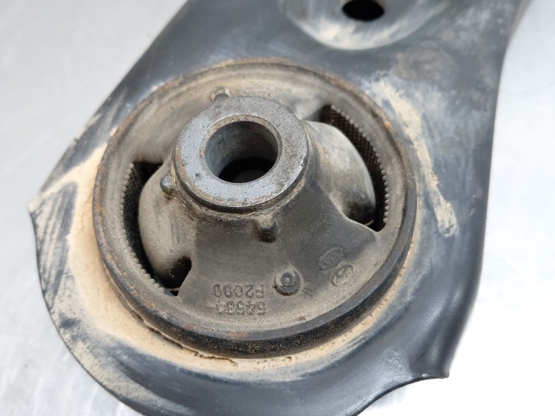Recambio de brazo suspension inferior delantero derecho para hyundai kona hybrid referencia OEM IAM   