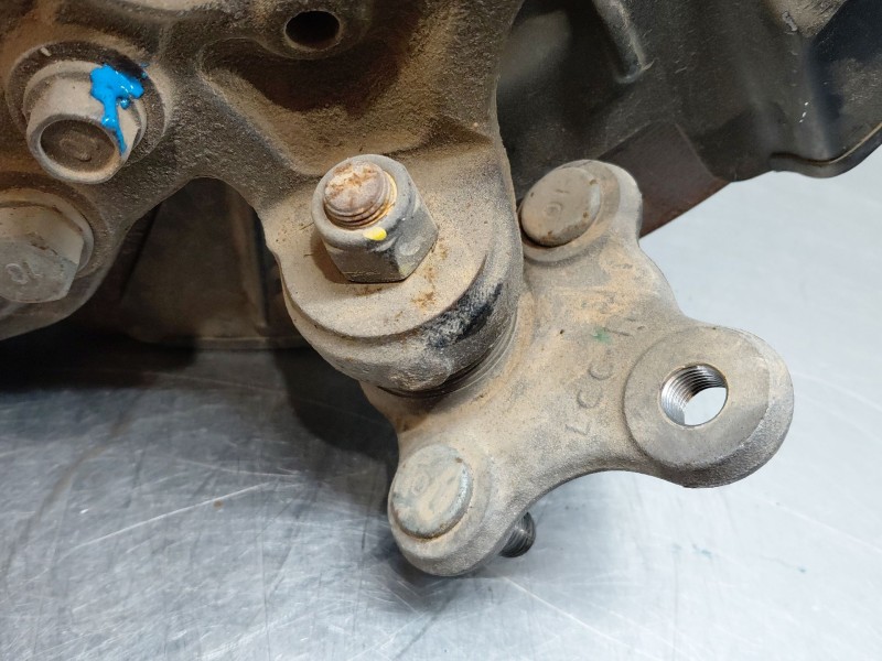 Recambio de mangueta delantera derecha para hyundai kona hybrid referencia OEM IAM   