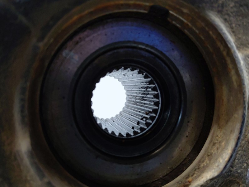 Recambio de mangueta delantera derecha para hyundai kona hybrid referencia OEM IAM   