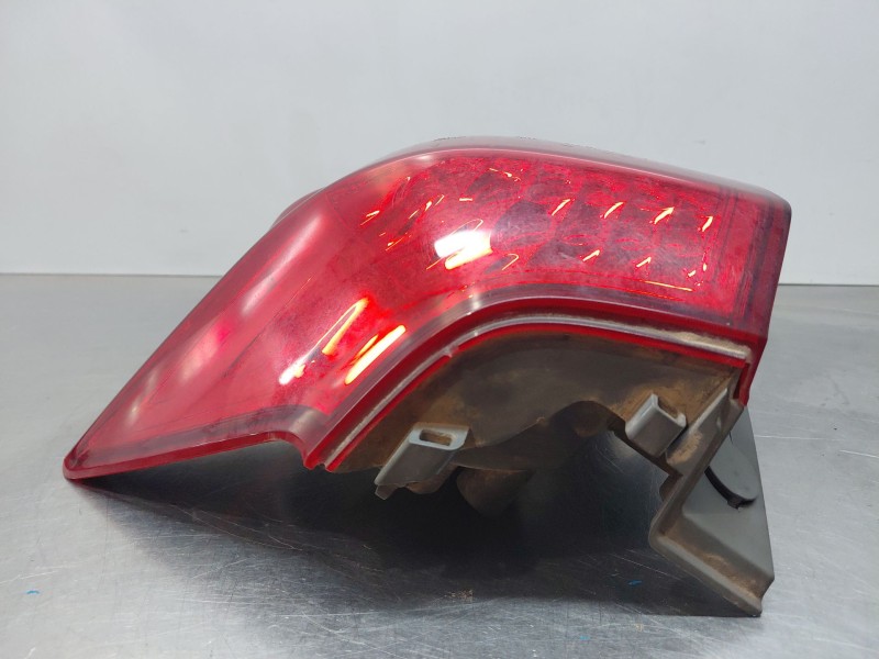 Recambio de piloto trasero derecho para kia cee´d sporty wagon active referencia OEM IAM 924021H350 924041H350 