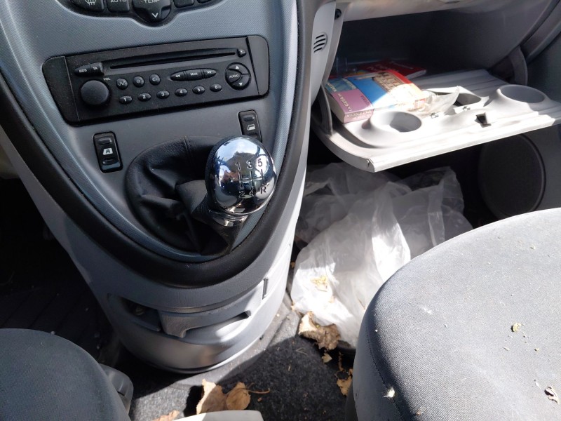 citroën xsara picasso (n68) del año 2005