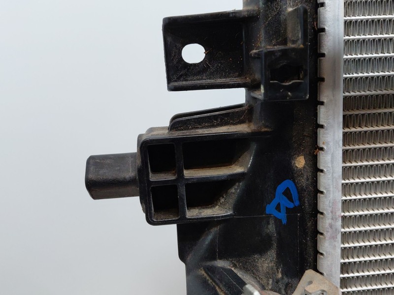 Recambio de radiador agua para hyundai kona hybrid referencia OEM IAM   