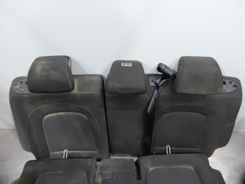 Recambio de juego asientos completo para hyundai kona hybrid referencia OEM IAM   