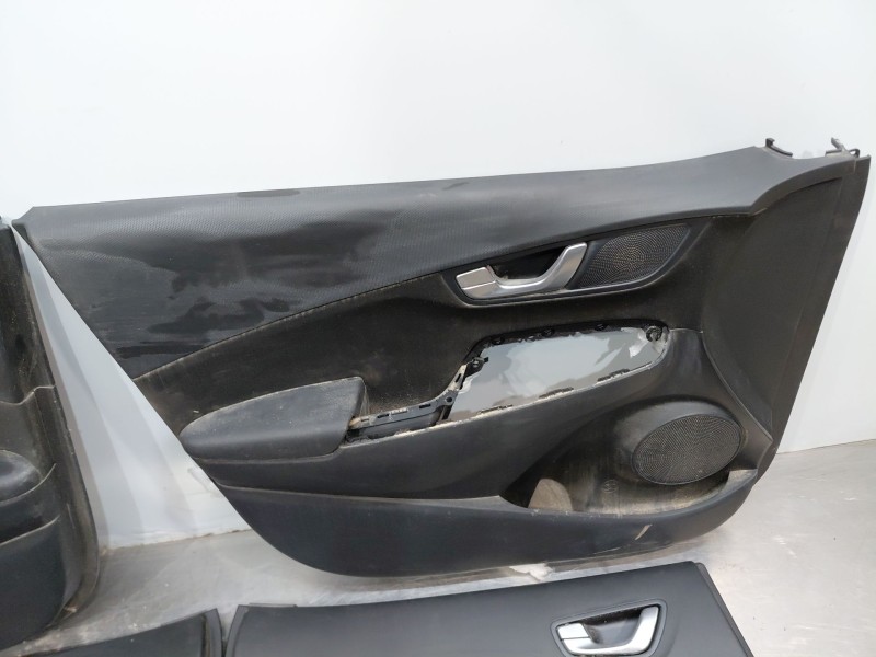 Recambio de juego asientos completo para hyundai kona hybrid referencia OEM IAM   