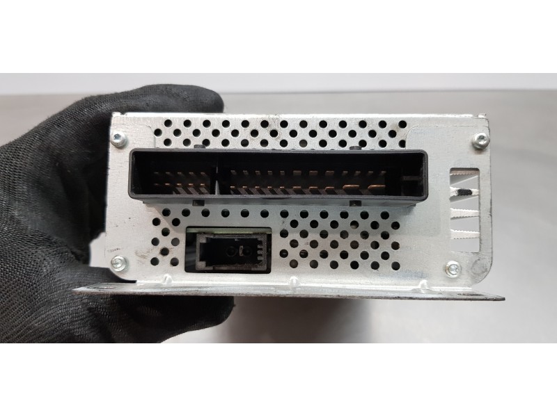 Recambio de sistema audio / radio cd para audi a6 berlina (4f2) 2.0 tdi referencia OEM IAM 4F0035223   Recambio de sistema audio / radio cd para audi a6 berlina (4f2) 2.0 tdi referencia OEM IAM 4F0035223