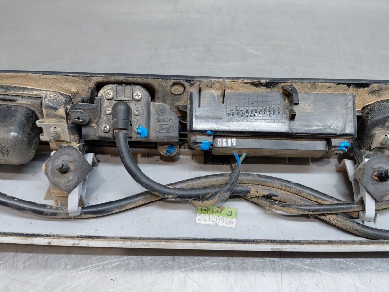 Recambio de maneta exterior porton para hyundai kona hybrid referencia OEM IAM 99240J9500  