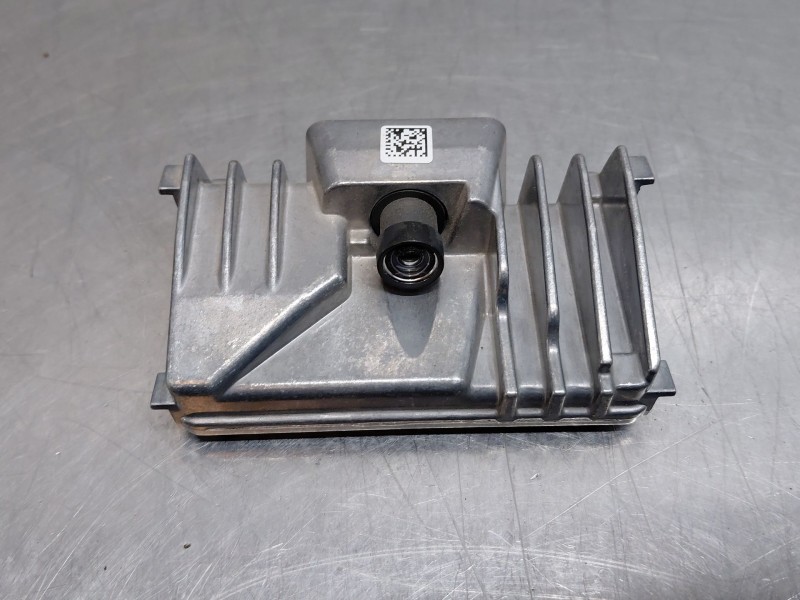 Recambio de sensor de aparcamiento para hyundai kona hybrid referencia OEM IAM 99211CM000  