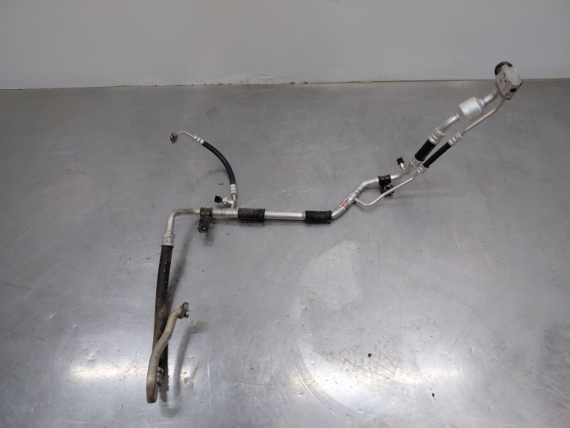 Recambio de tubos aire acondicionado para hyundai kona hybrid referencia OEM IAM 97775CM000  