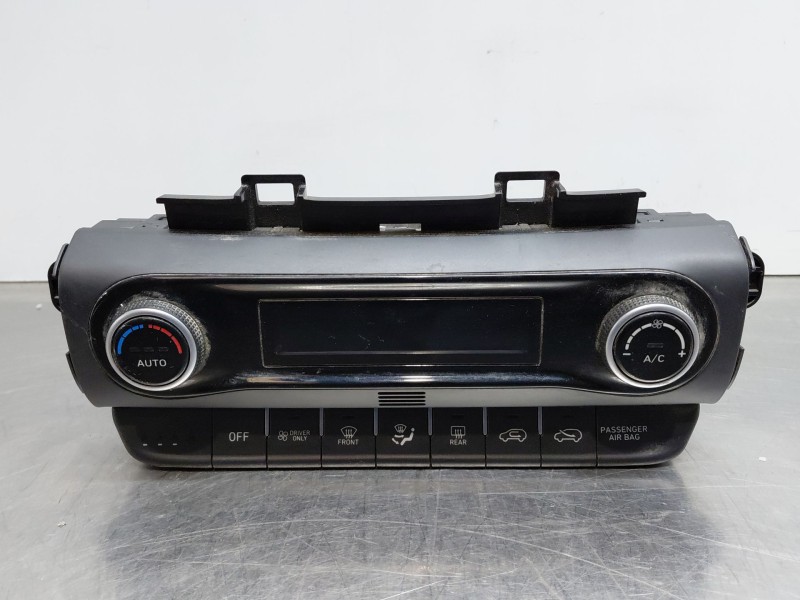 Recambio de mando climatizador para hyundai kona hybrid referencia OEM IAM 97250CMAD0TMT 97250CMAD0 