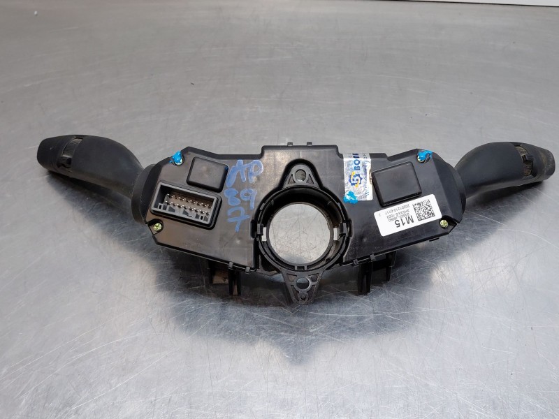 Recambio de mando multifuncion para hyundai kona hybrid referencia OEM IAM 93403J9950  