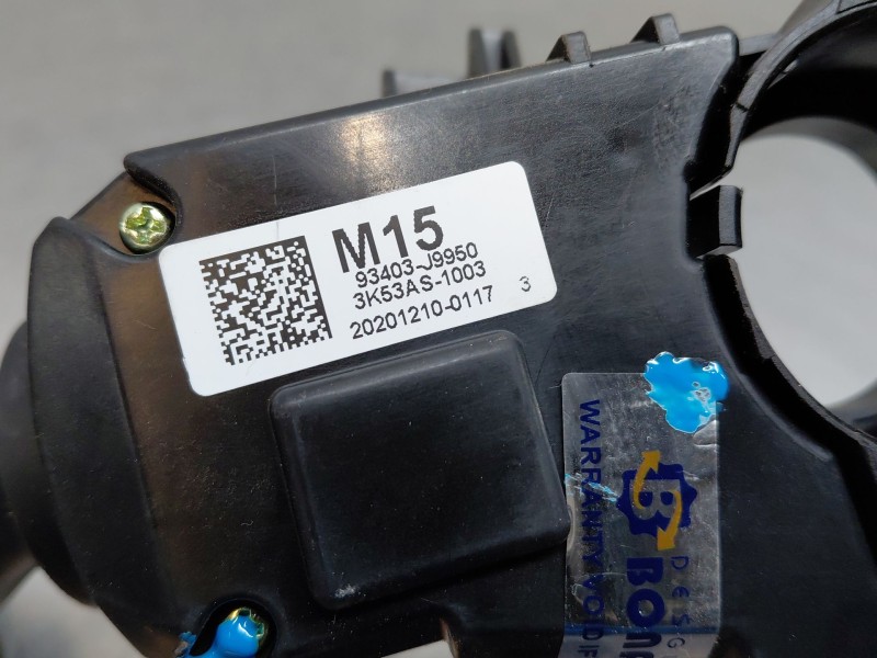 Recambio de mando multifuncion para hyundai kona hybrid referencia OEM IAM 93403J9950  