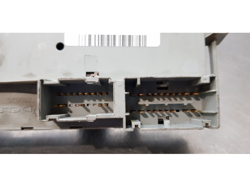 Recambio de caja reles / fusibles para fiat punto berlina (188) 1.2 16v sporting referencia OEM IAM 46774358   Recambio de caja reles / fusibles para fiat punto berlina (188) 1.2 16v sporting referencia OEM IAM 46774358