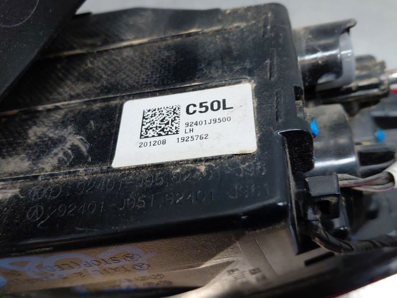 Recambio de piloto trasero izquierdo para hyundai kona hybrid referencia OEM IAM 92401J9500  