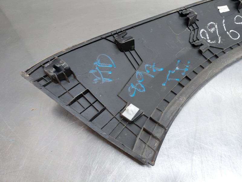 Recambio de aletin trasero izquierdo para hyundai kona hybrid referencia OEM IAM 87741J9000CA  