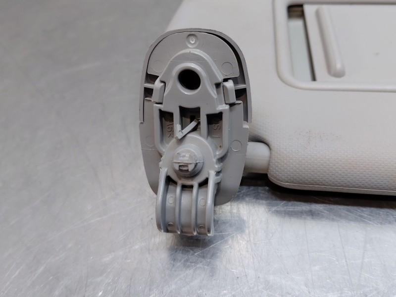 Recambio de parasol derecho para hyundai kona hybrid referencia OEM IAM 85220J9210TTX  