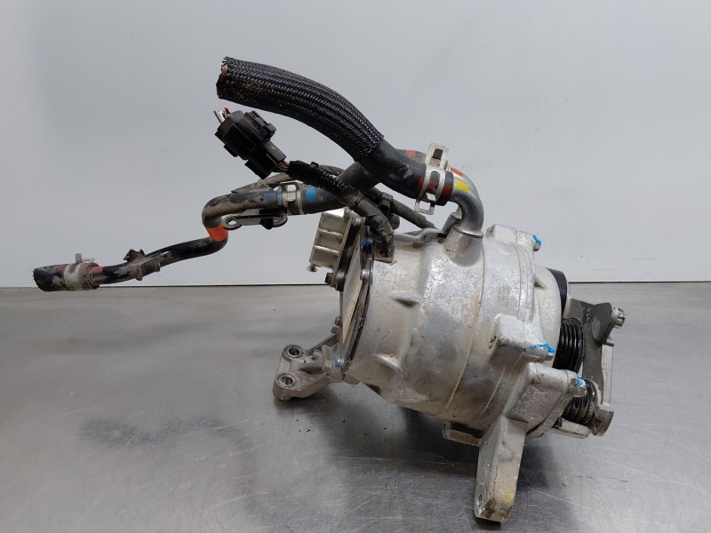 Recambio de alternador para hyundai kona hybrid referencia OEM IAM 3739003900  