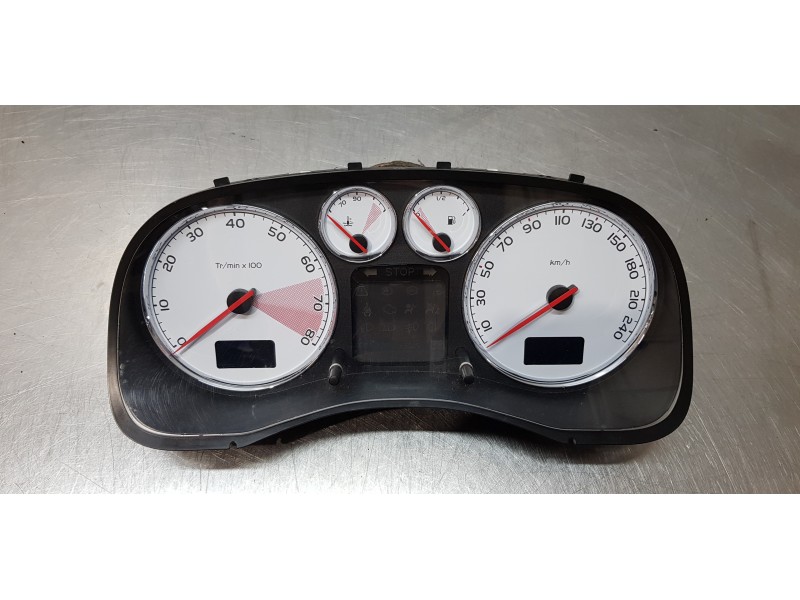 Recambio de cuadro instrumentos para peugeot 307 berlina (s2) xs referencia OEM IAM 9661323080   Recambio de cuadro instrumentos para peugeot 307 berlina (s2) xs referencia OEM IAM 9661323080