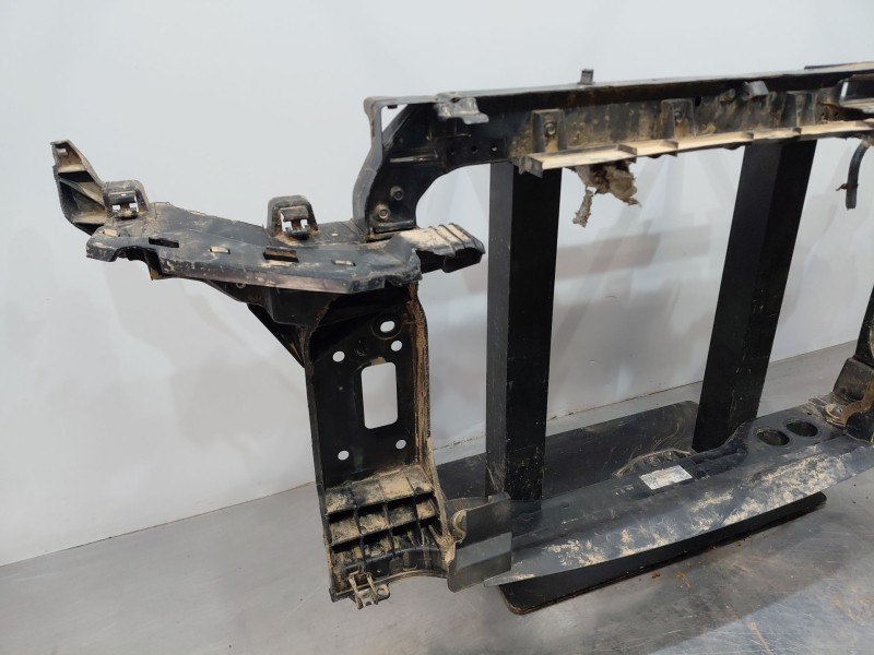 Recambio de panel frontal para hyundai tucson (tl, tle) 1.6 gdi referencia OEM IAM 64101D7001  