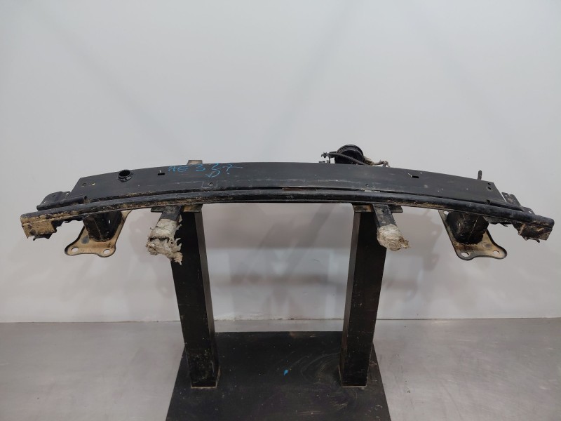 Recambio de refuerzo paragolpes delantero para hyundai tucson (tl, tle) 1.6 gdi referencia OEM IAM 64900D7000  