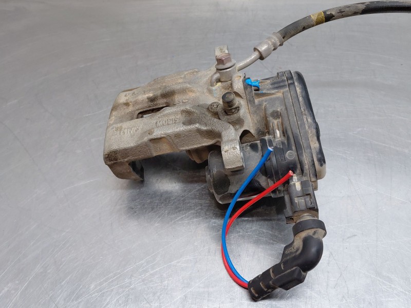 Recambio de pinza freno trasera derecha para hyundai kona hybrid referencia OEM IAM 58230CM100 G358237700 