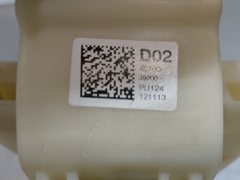 Recambio de palanca cambio para hyundai kona hybrid referencia OEM IAM 46700J9200  